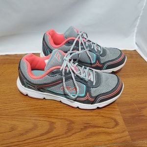 Fila womens Gray 5HR18027 Running Shoe  8.5 EEEE